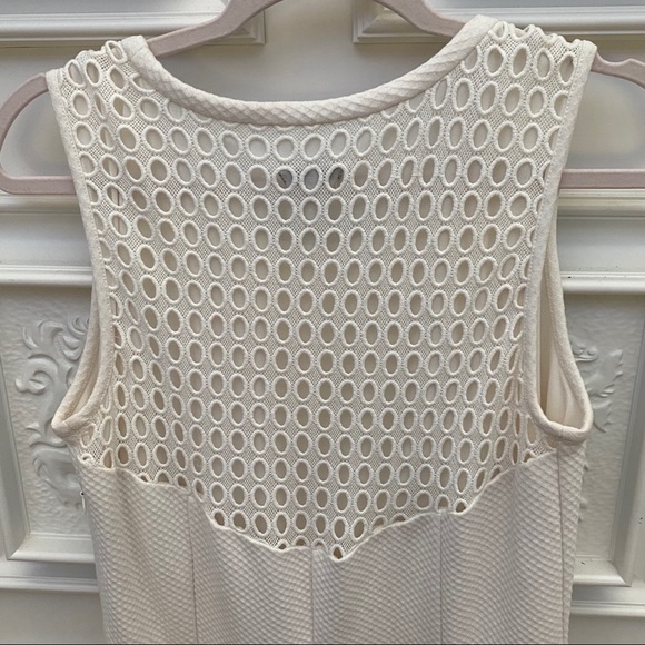 Ann Taylor eyelet dress - size 8 - Picture 5 of 7